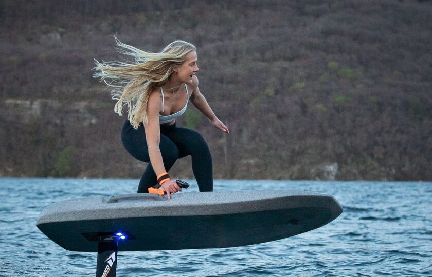 From Efoiling to Kayaking: The Ultimate Aquatic Fun in Toronto