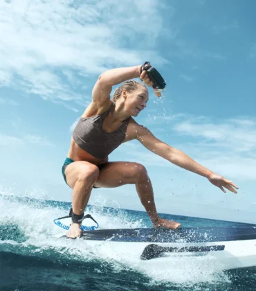 Radinn JetBoard Rental: Ride the Future of Watersports